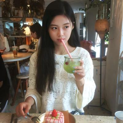 小犬与女孩